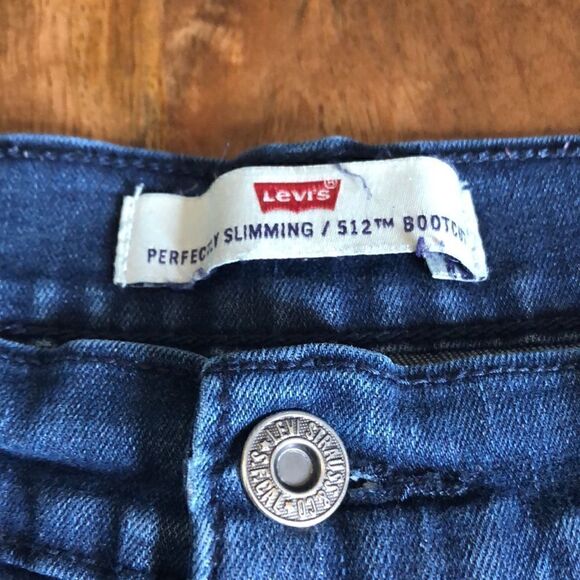 Levi’s 512 Slimming Bootcut Medium Wash High Rise Jeans Women’s Size 8M - Picture 4 of 7